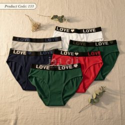 شورت زنانه نخی کبریتی کمر کش طرح Love
