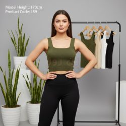 تاپ زنانه بافت یقه خشتی طرح لوزی نخ مینگل