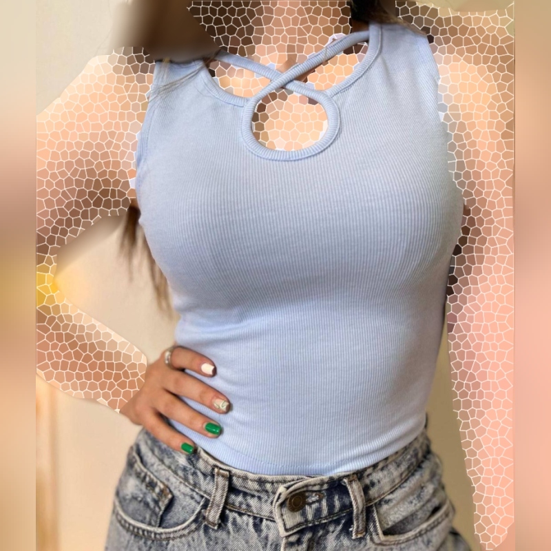 تاپ زنانه یقه ضربدری بدون آستین 2 تاپ زنانه یقه ضربدری بدون آستین - Image 2