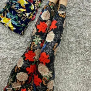 خانه 80 شلوار گیاهی زنانه طرحدار