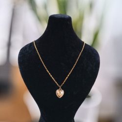 گردنبند مینیمال قلب کرم با زنجیر آجری ظریف